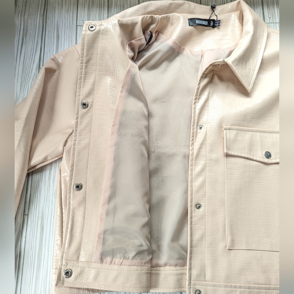 Missguided Cream Leather Jacket - Picture 13 of 15